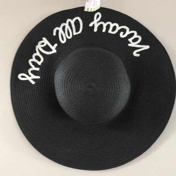 Accessories - VACAY ALL DAY STRAW HAT BLACK WHITE STITCH NWT